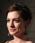 Anne Hathaway : anne-hathaway-1426969423.jpg