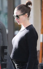 Anne Hathaway : anne-hathaway-1448754597.jpg