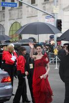 Anne Hathaway : anne_hathaway_1266096326.jpg