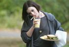 Anne Hathaway : anne_hathaway_1292007415.jpg