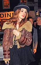 Anne Hathaway : anne_hathaway_1298086154.jpg