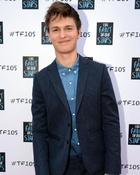 Ansel Elgort : ansel-elgort-1426367702.jpg