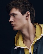 Ansel Elgort : ansel-elgort-1499447521.jpg