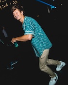 Ansel Elgort : ansel-elgort-1502405641.jpg