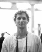 Ansel Elgort : ansel-elgort-1505462041.jpg