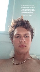 Ansel Elgort : ansel-elgort-1530992401.jpg