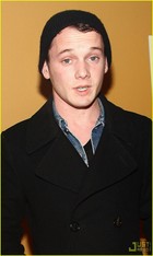 Anton Yelchin : anton_yelchin_1278384462.jpg