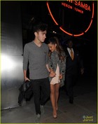 Ariana Grande : TI4U1381437567.jpg