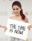 Ariana Grande : ariana-grande-1335505875.jpg