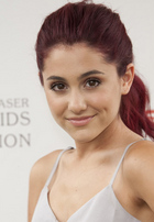 Ariana Grande : ariana-grande-1335506067.jpg