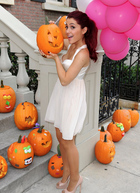 Ariana Grande : ariana-grande-1335597257.jpg