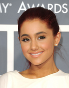 Ariana Grande : ariana-grande-1335661784.jpg