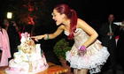 Ariana Grande : ariana-grande-1335810591.jpg