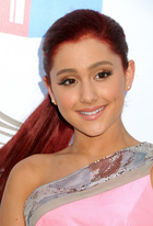 Ariana Grande : ariana-grande-1335855794.jpg