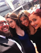 Ariana Grande : ariana-grande-1335902500.jpg