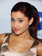 Ariana Grande : ariana-grande-1336071571.jpg