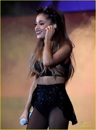 Ariana Grande : ariana-grande-1414296646.jpg