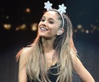 Ariana Grande : ariana-grande-1420392127.jpg