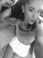 Ariana Grande : ariana-grande-1444220881.jpg