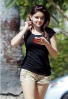 Ariel Winter : ariel-winter-1393008716.jpg