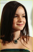 Ariel Winter : arielwinter_1302372456.jpg