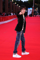 Asa Butterfield : asa-butterfield-1326620104.jpg