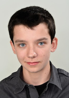 Asa Butterfield : asa-butterfield-1464357217.jpg