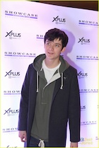 Asa Butterfield : asa-butterfield-1487441521.jpg