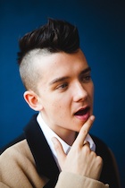 Asa Butterfield : asa-butterfield-1496826001.jpg