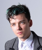 Asa Butterfield : asa-butterfield-1525005415.jpg