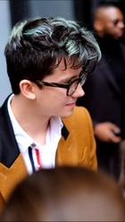 Asa Butterfield : asa-butterfield-1534551902.jpg