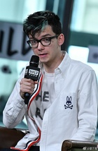 Asa Butterfield : asa-butterfield-1534556101.jpg