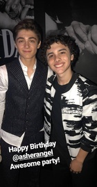 Asher Angel : TI4U1540830383.jpg