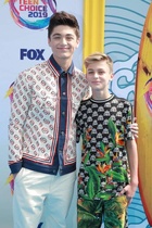 Asher Angel : TI4U1575853218.jpg