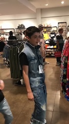 Asher Angel : asher-angel-1494745201.jpg