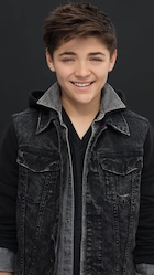 Asher Angel : asher-angel-1507092121.jpg