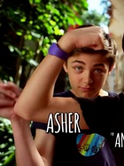 Asher Angel : asher-angel-1525006230.jpg