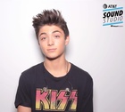 Asher Angel : asher-angel-1535682550.jpg