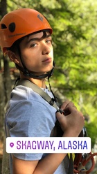 Asher Angel : asher-angel-1536341354.jpg