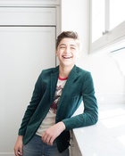 Asher Angel : asher-angel-1542236364.jpg