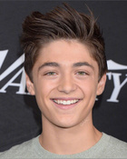 Asher Angel : asher-angel-1542330308.jpg