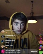 Asher Angel : asher-angel-1544464977.jpg