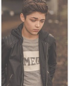 Asher Angel : asher-angel-1545866224.jpg