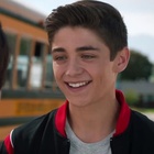 Asher Angel : asher-angel-1551637065.jpg