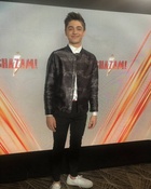 Asher Angel : asher-angel-1553614763.jpg