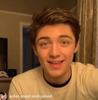 Asher Angel : asher-angel-1556477120.jpg