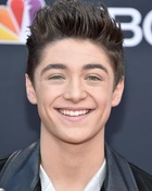 Asher Angel : asher-angel-1556904615.jpg