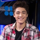 Asher Angel : asher-angel-1560058489.jpg