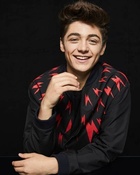 Asher Angel : asher-angel-1563581853.jpg