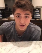 Asher Angel : asher-angel-1564840762.jpg